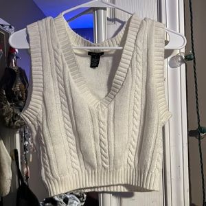 Rue21 cropped v-neck sweater